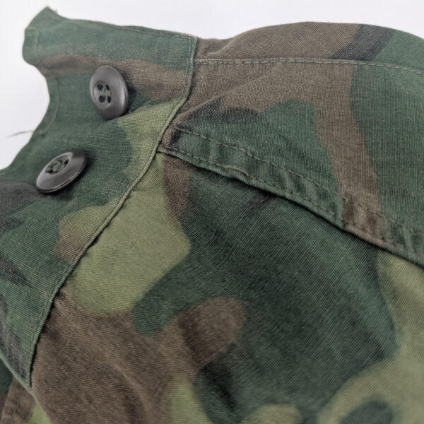 Nice Erdl Camo Lime Green Wind Resistant Poplin Jungle Jacket in Size Large Regular - Image 5