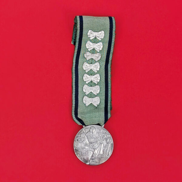 Fascist Italian Mother's Medal,  the "Medaglia d'onore per le madri di famiglie numerose"