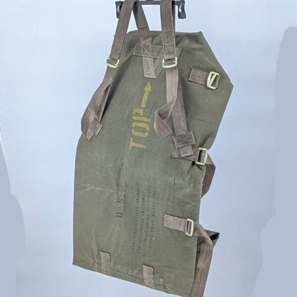 Vietnam Airborne Weapons and Equipment Drop Case Unissued Condition