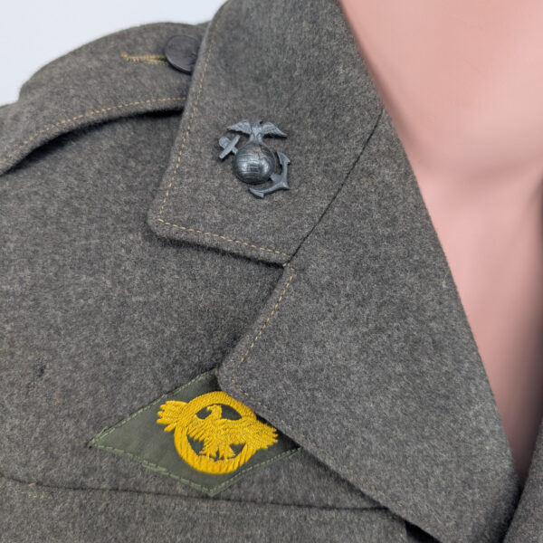 WWII USMC Dress Uniform with Trousers Fleet Marine Force Pacific Artillery - Named - Image 6