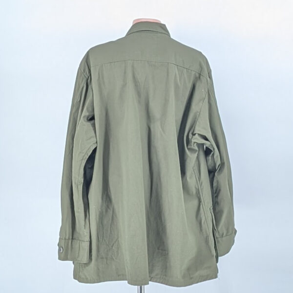 Unissued 1968 Jungle Jacket in Size Extra Large - Image 2