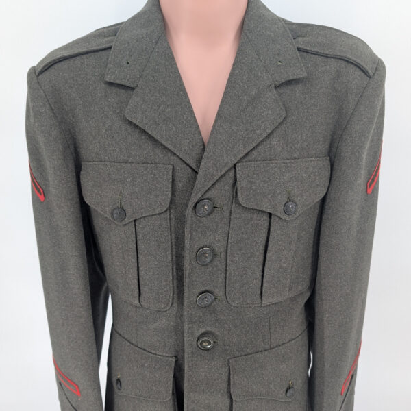 Mint WWII USMC Dress Tunic - Image 4